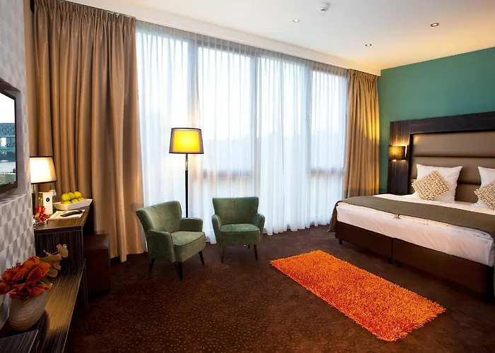 Centro Hotel Ayun Köln